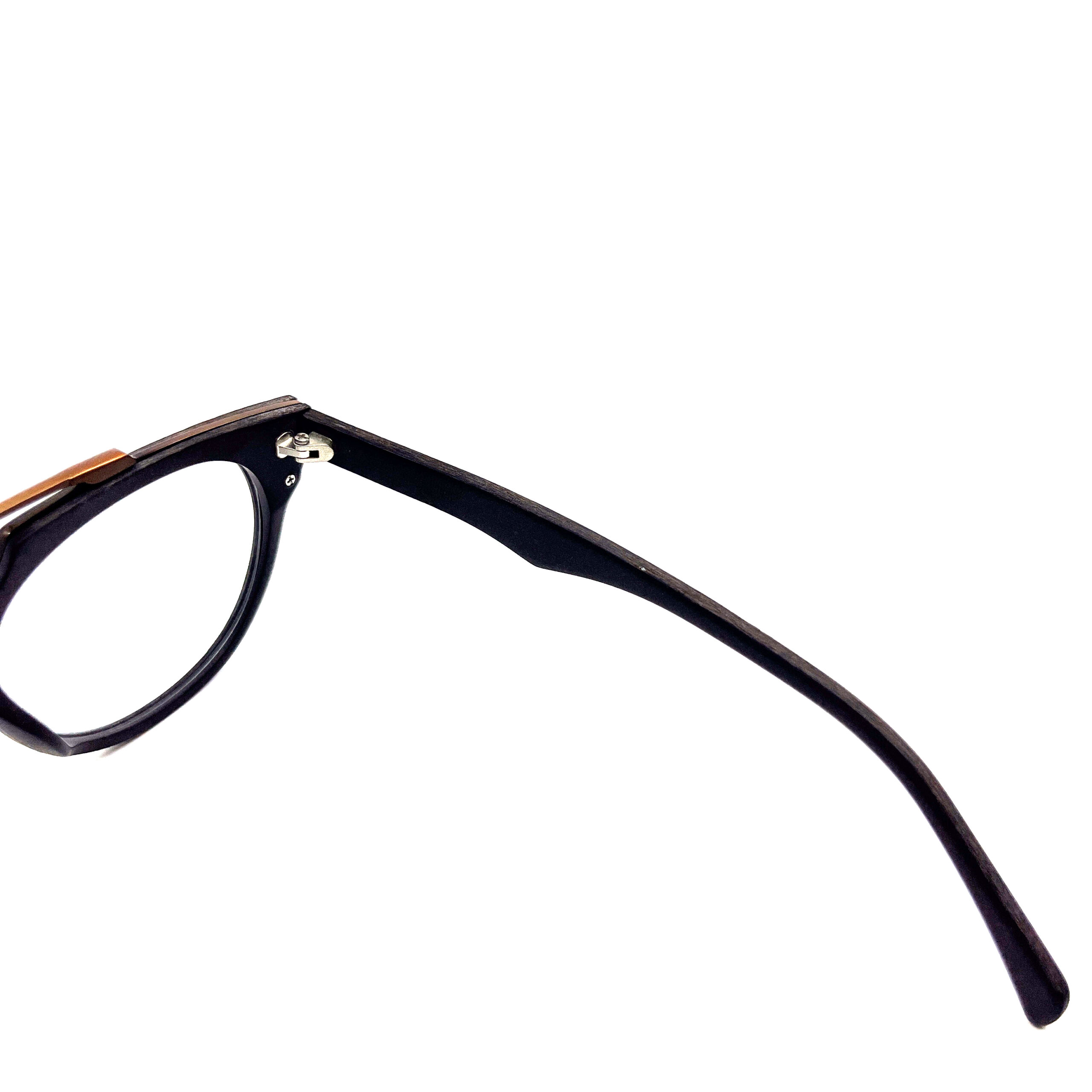 Drewniane Oprawki - grace kawowe zblizenie scaled