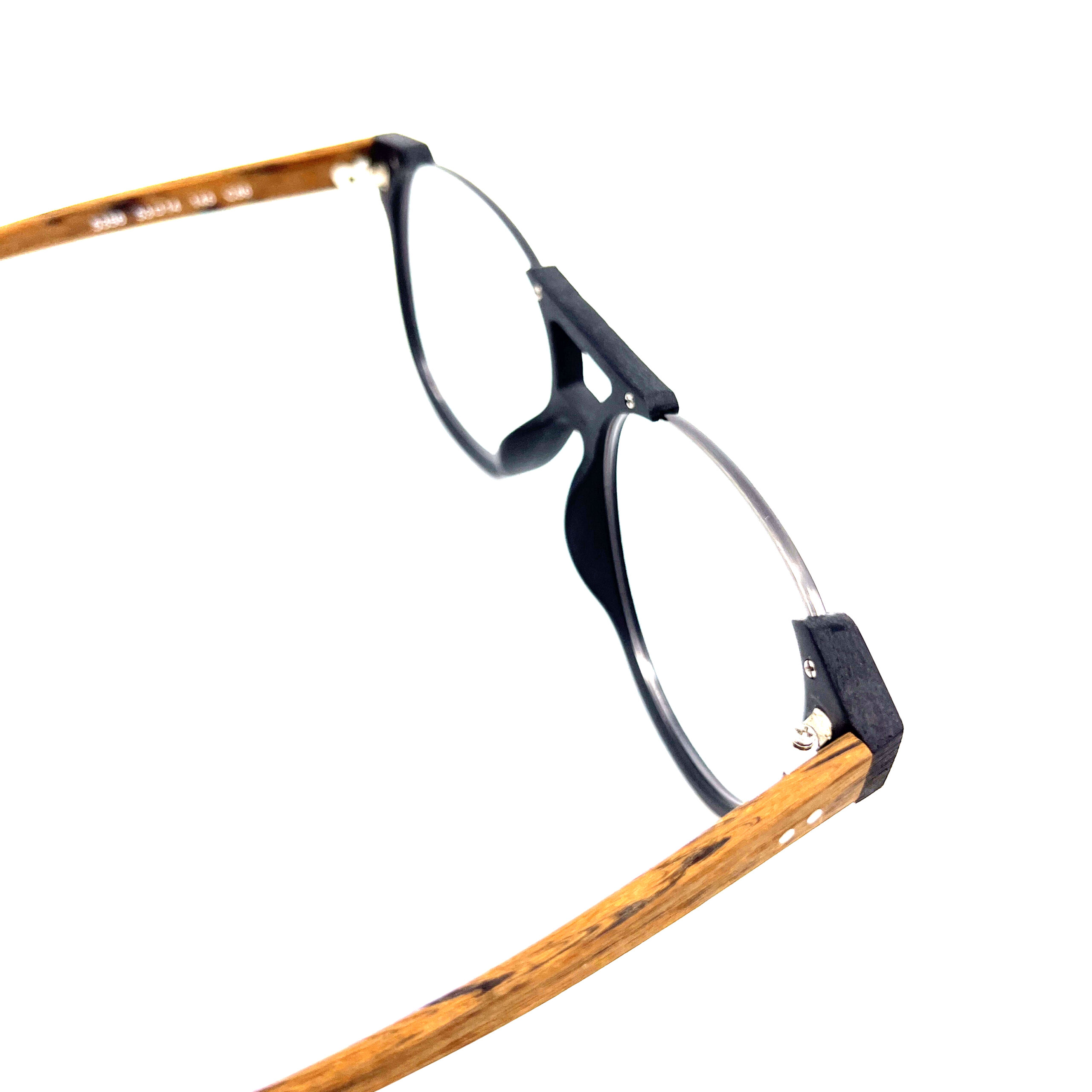 Drewniane Oprawki - inferno brazowy zblizenie 5 scaled